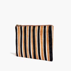 {{madewell}} The Leather Pouch Clutch in Printed Calf Hair
